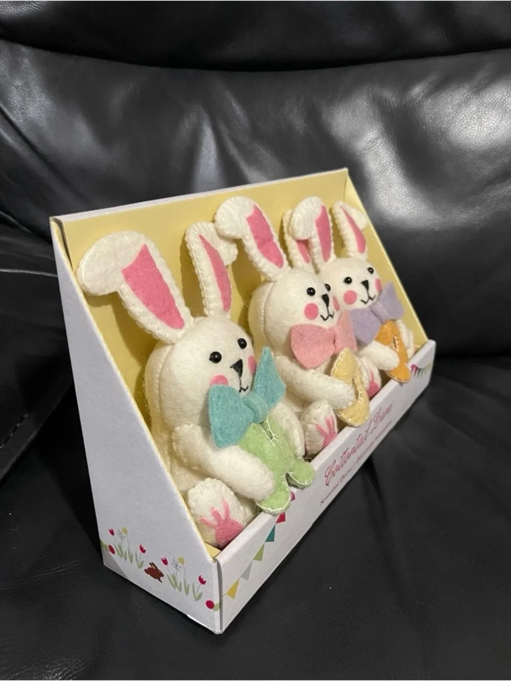 Easter Cottontail Lane Set Of 3 Wool Bunnies HOP - Easter Bunnies HOP